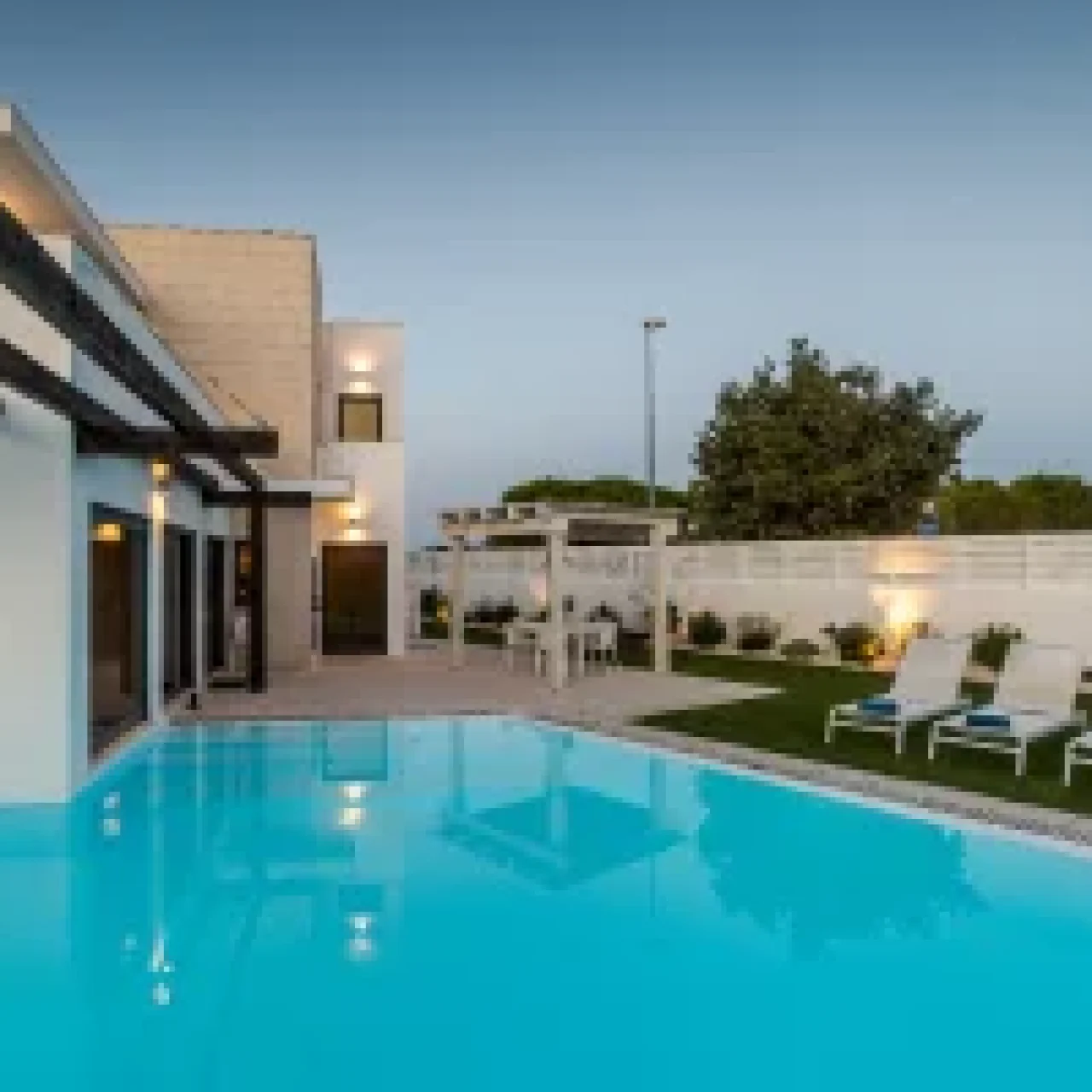 modern-house-with-garden-swimming-pool-and-wooden-2021-08-31-21-20-29-utc-1